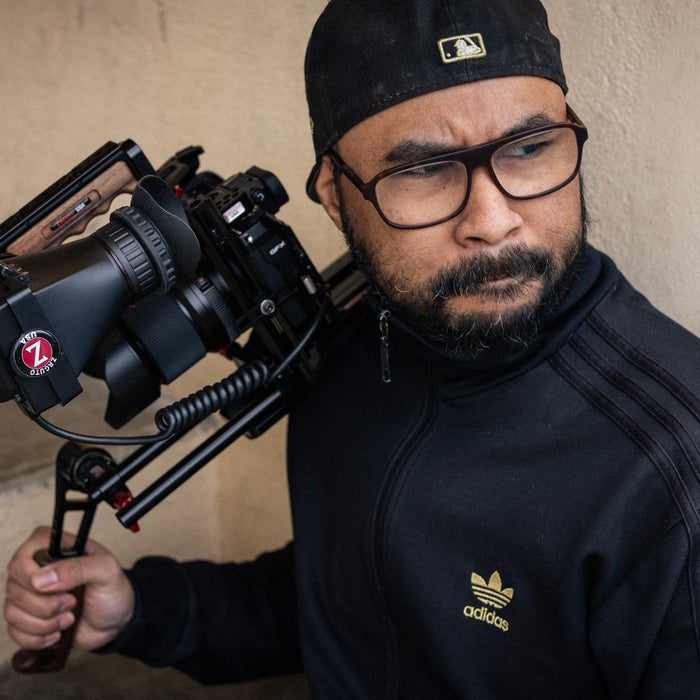Shoulder Rigs: The Definitive Buyer's Guide - Zacuto